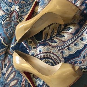 Christian Louboutin Hyper Prive 120 Camel Heels